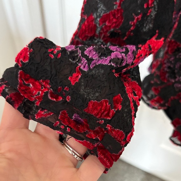 Coldwater Creek black and multicolor floral velvet burnout button-up top. - Picture 5 of 14